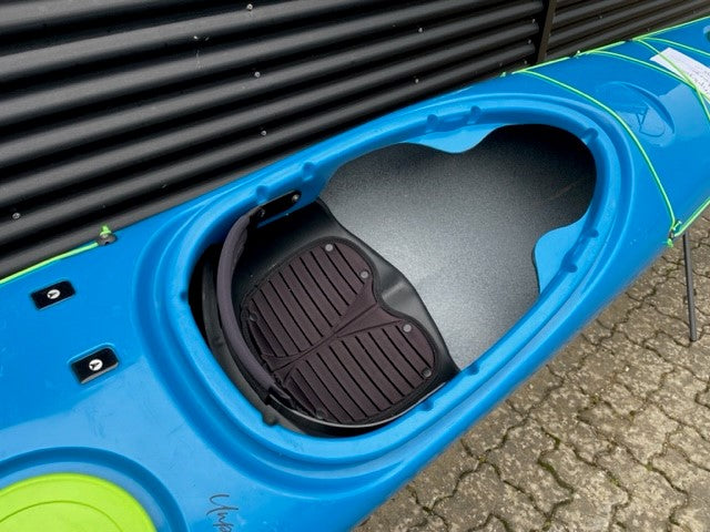 Unplugged, Large
